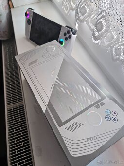 Asus rog ally z1 extreme - 3