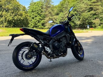 Yamaha MT 09 - 3