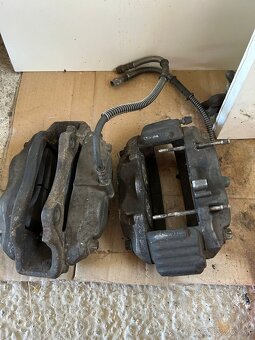chrysler 300c brakes / strmene - 3