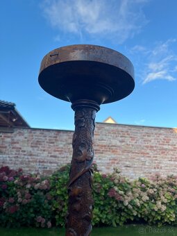 Drevený stojan na kvety - 3