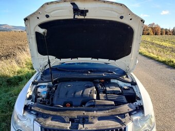 Škoda Superb Combi 1.6 TDI CR DPF Elegance GreenLine - 3