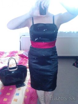 Čierne šaty s červenou stuhou zn. Ever-Pretty - 3