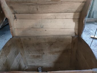 Darujem/predam stary nabytok za symbolicku protihodnotu - 3