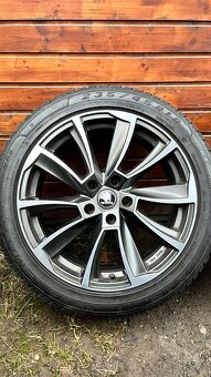 Zimné 235/45 r18 sada - 3