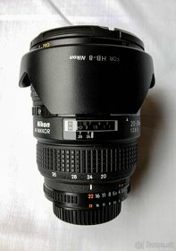 Nikon 20-35mm / f2.8D Objektiv - 3