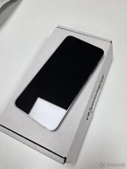 Samsung S24 8/128GB - 3