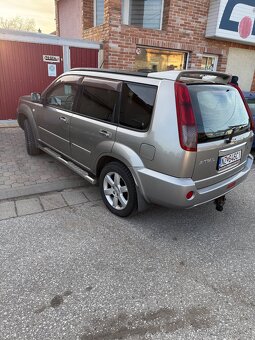 Nisan X-trail 2,2 100kw 4x4 - 3