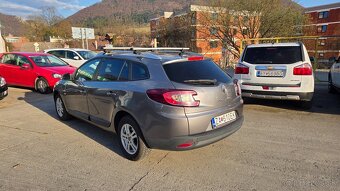 Renault Megane Combi 1.6i benzin 1.majitel model 2010 - 3