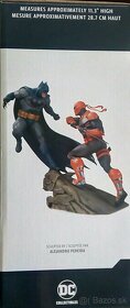 Predám sochu Batman vs deathstroke - 3