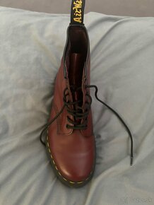TOPÁNKY DR. MARTENS 1460 - CHERRY RED SMOOTH - 3