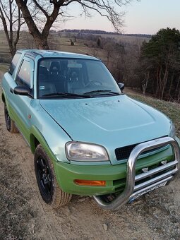 TOYOTA RAV4 - 3
