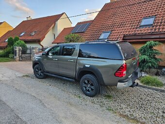 TOYOTA HILUX 2,8 D 6 AT - 3