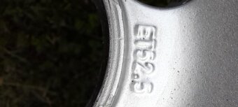 Elektróny ford - 3