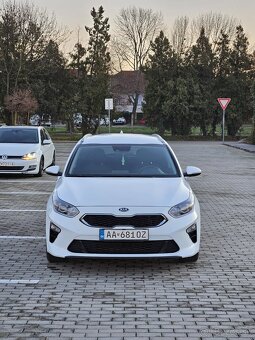 Kia ceed SW 1,6CRDI 2019 - 3