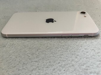 Apple iPhone SE 2020 - 3