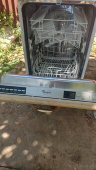 Umývačka riadu Whirlpool - 3