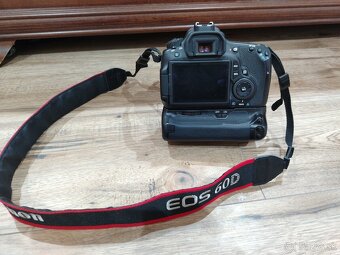 Canon eos 60D fotoaparat zrkadlovka fotak - 3