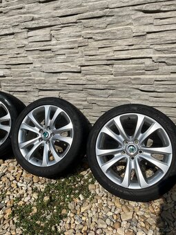 TRIFID SKODA orig alu disky 7,5Jx R17 ET 49 5x112 - 3