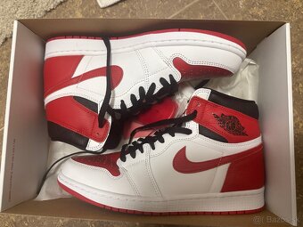 Air Jordan 1 Retro High OG (red and white) - 3