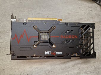 Sapphire Pulse AMD Radeon RX 6600 XT GAMING OC - 3