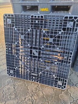 Plastove palety pevne 110x110x15cm - 3