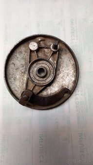 Brzdový štít JAWA 50/555 - 3