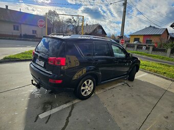 Peugeot 4007 2.2 - 3