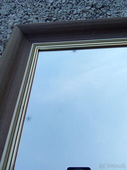 Zrkadlo v drevenom ráme. - 3