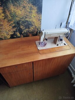 Predám šijací stroj - 3