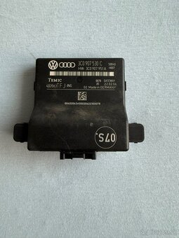 Predám tento set z Passatu B6 - 3