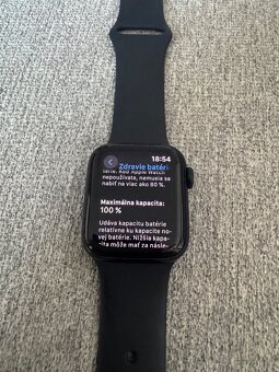 Apple Watch SE 40mm - 3