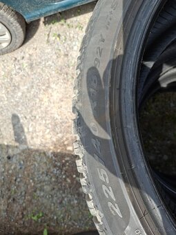 225/40 R18 Pirelli - 3