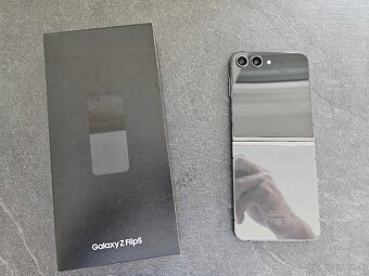 Samsung Galaxy Z Flip 5 5G 8GB/256GB, v záruke do 6/2026 - 3