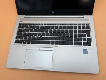 Notebook HP EliteBook 850 G5 i5-8250U 16GB/256GB SSD - 3