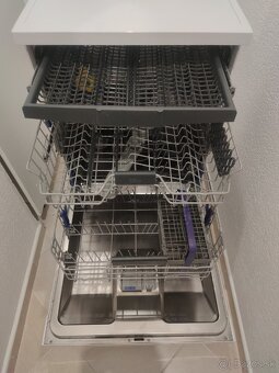 Umývačka riadu BEKO - 3