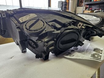 Bmw f10 predné svetlá halogén H7 - 3