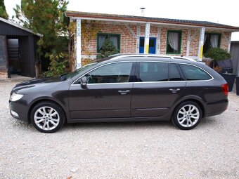 Škoda Superb Combi 1.4 TSI Elegance - 3