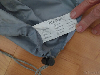 Predam ochrannu plachtu na nabytok - 3