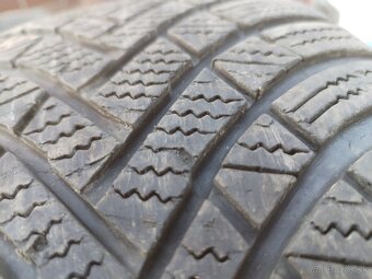 Predám 205/55 r16 - 3