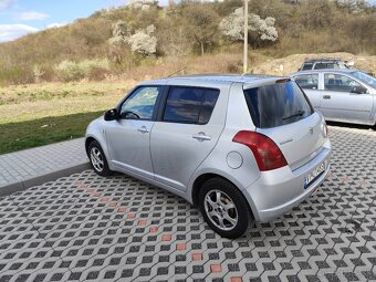 Suzuki Swift 1.3 - 3
