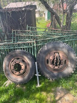 Gumy na traktor - 3