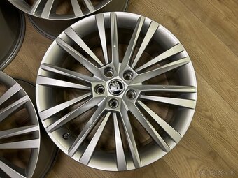Originálné alu kolesa R19 Škoda Superb III - 3