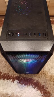 Predam-Herný PC/GeForce GTX 1070/GAMING/Ryzen 5 3500X/6jadro - 3