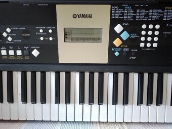 Yamaha elektrické piano - 3
