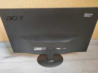 Predám monitor Acer S240HL - 24" Palcov (61cm) Full HD - 3