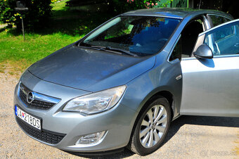 Predám Opel Astra J - 3