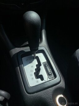 Peugeot 206 Automat 1.6 80 kW – jazdí, ale potrebuje servis - 3