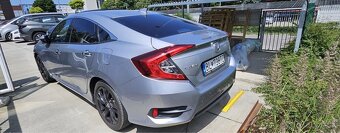 Predám Hondu Civic 1.5 benzín 2019 - 3