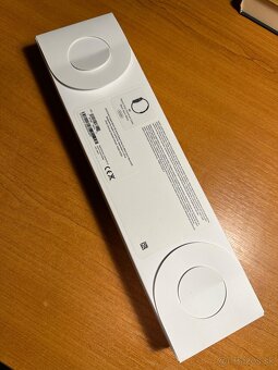 apple watch SE Space Gray Aluminum Case Black Sport Band - 3