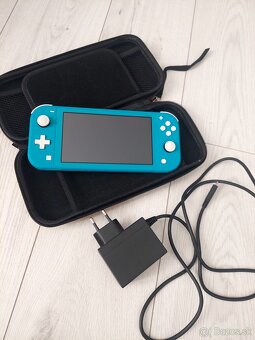 Nintendo Switch Lite - 3